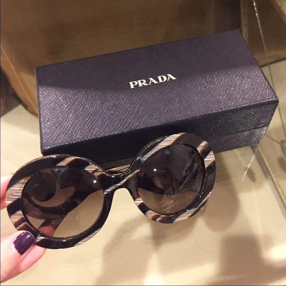 Prada scrolls